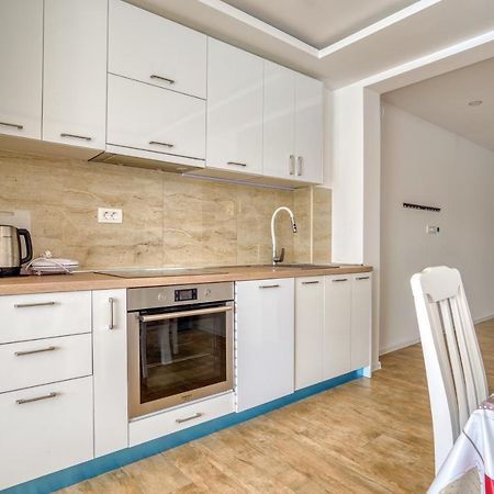 Dolcinium Kruce Apartment อุลซิน ภายนอก รูปภาพ
